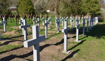 Úzvölgyi temetőfoglalás: élőlánccal akadályoznák meg a román parcella felavatását 