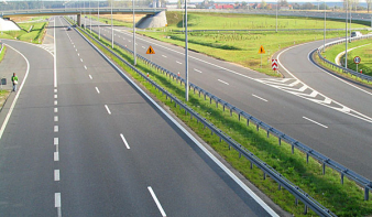 Elkészült a magyar M4-es autópálya határmenti szakasza, amelyet az észak-erdélyi autópályával kötnek össze