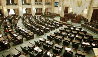 Elutasította a szenátus jogi bizottság az USR kétnapos szavazási javaslatát 