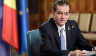 Mandátumát kockáztatva akar hatályba léptetni három törvényt az Orban-kormány 