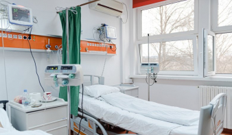 Liberalizálják az egészségügyet: a krónikus betegek magánkórházban is kezeltethetik magukat az állam költségén