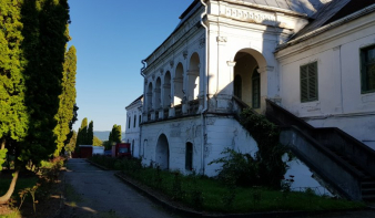 Eladták a zsibói Wesselényi-kastélyt a Szilágy megyei önkormányzat „orra elől”, per lesz a vége